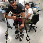 Marcello is testing the crutches feedback system with David from CAJAL Institute in Madrid